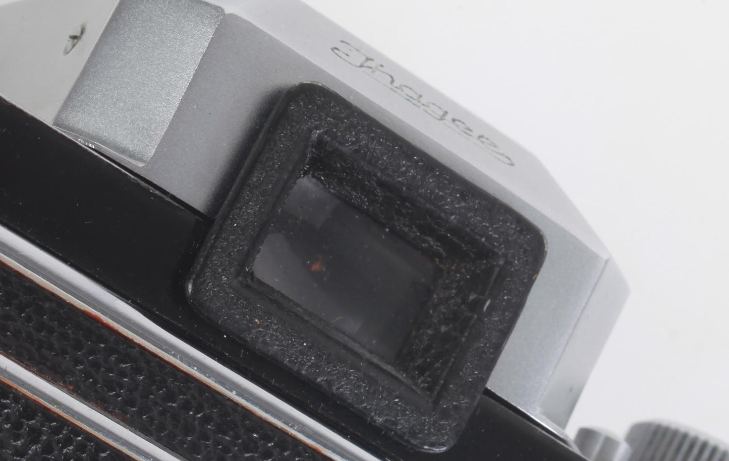 1952 EXAKTA 35mm Miniature Reflex Camera