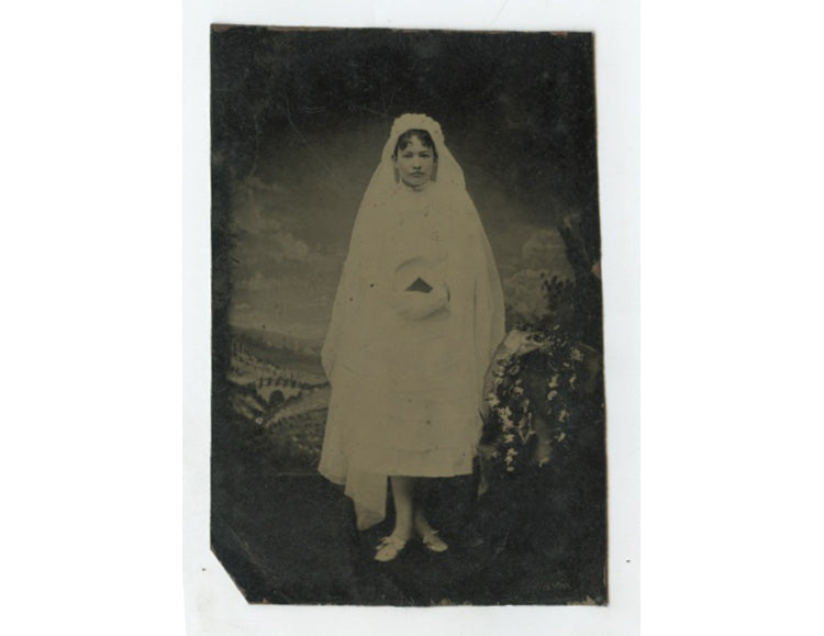 TINTYPE STUDIO PORTRAIT BRIDE? YOUNG LADY IN WHITE DRESS/GLOVES/BIBLE