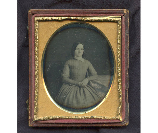SHARP DAGUERREOTYPE YOUNG LADY 1/2 CASE