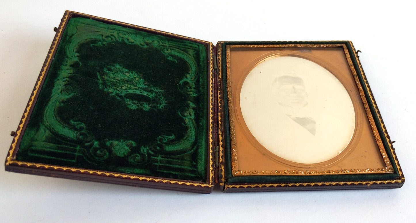 DAGUERREOTYPE A.P.GRANGER, WHIG PARTY, N.Y.1852. I.D. UNDER1/4 PLATE, FULL CASE.