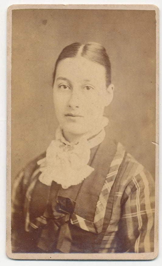1800's Antique CDV Photo of Vacant Woman With Plain Features in Pa.//Full Face Portrait//Vintage Image of Young Lady