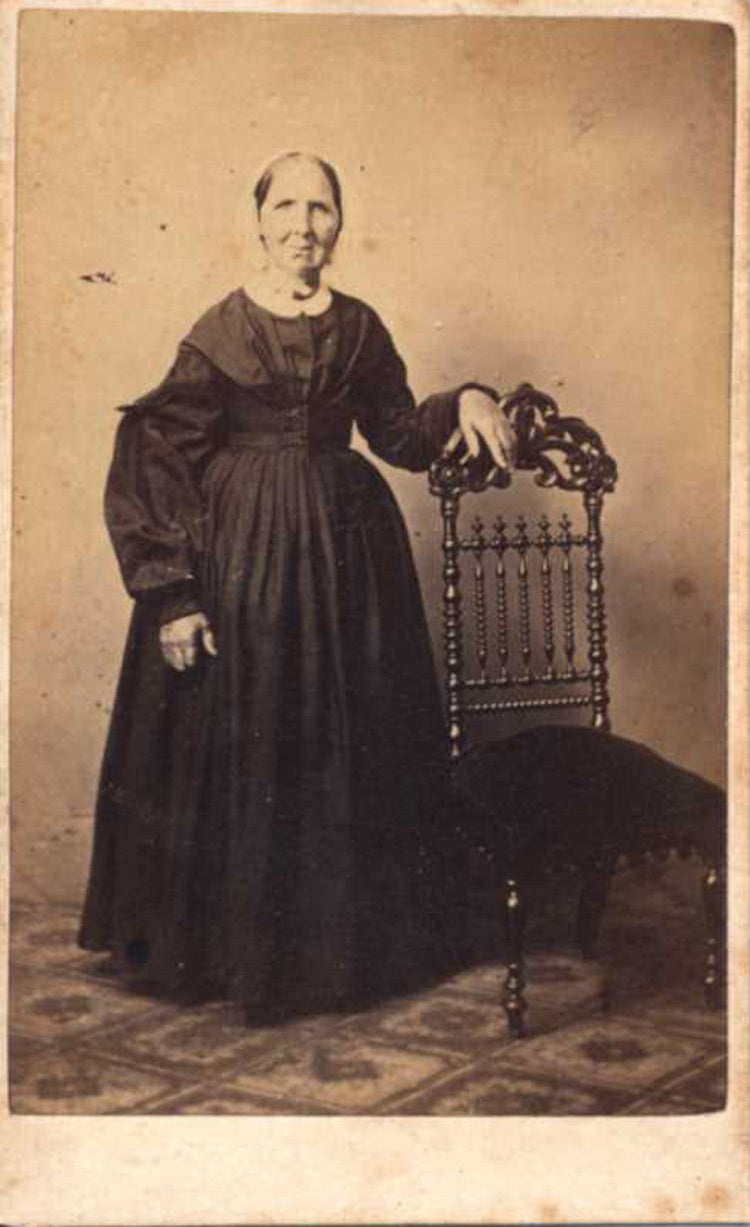 CDV PORTRAIT OF OLDER WOMAN IN DRESS   BONNET W/ STAMP ON BACK - MARIETTA, PA