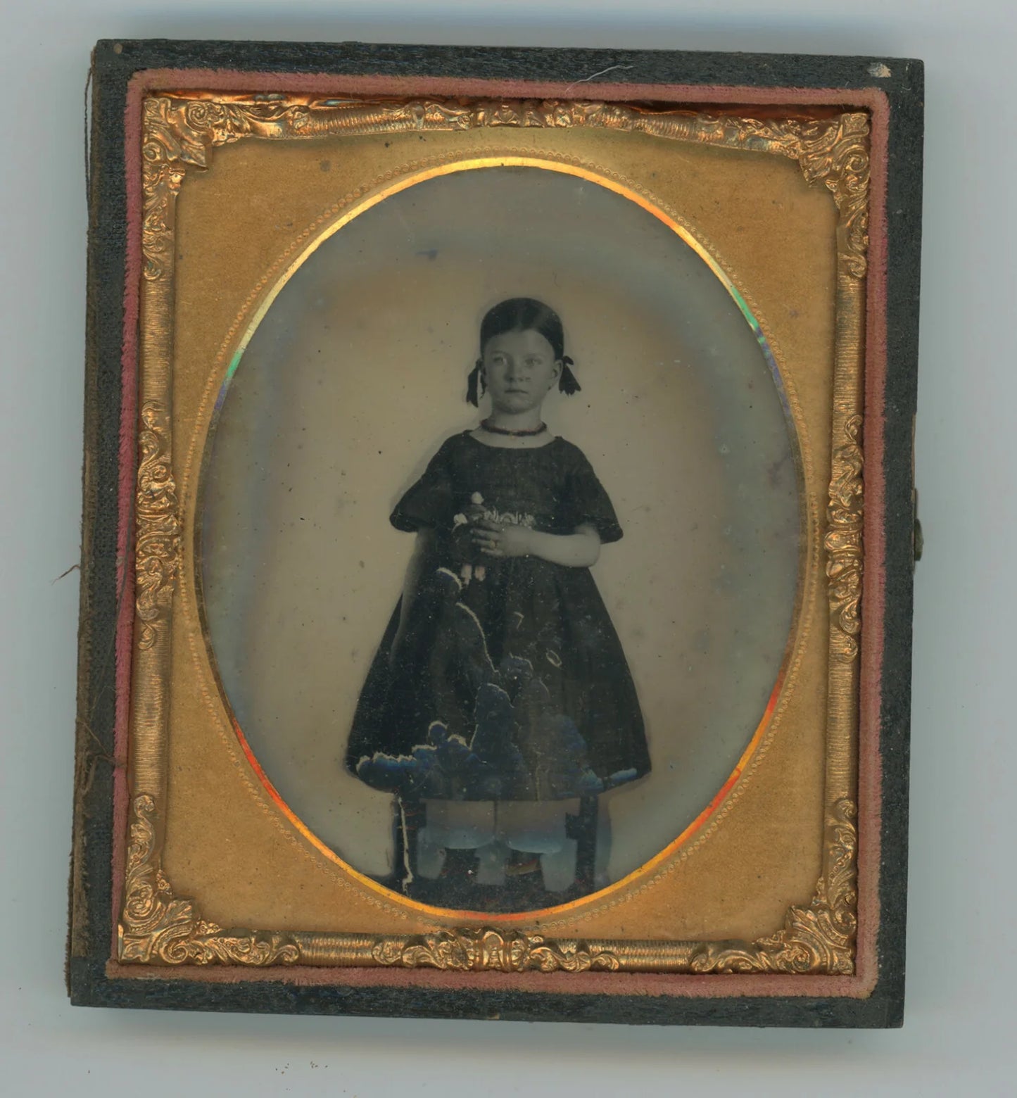 AMBROTYPE LITTLE GIRL HOLDING DOLL