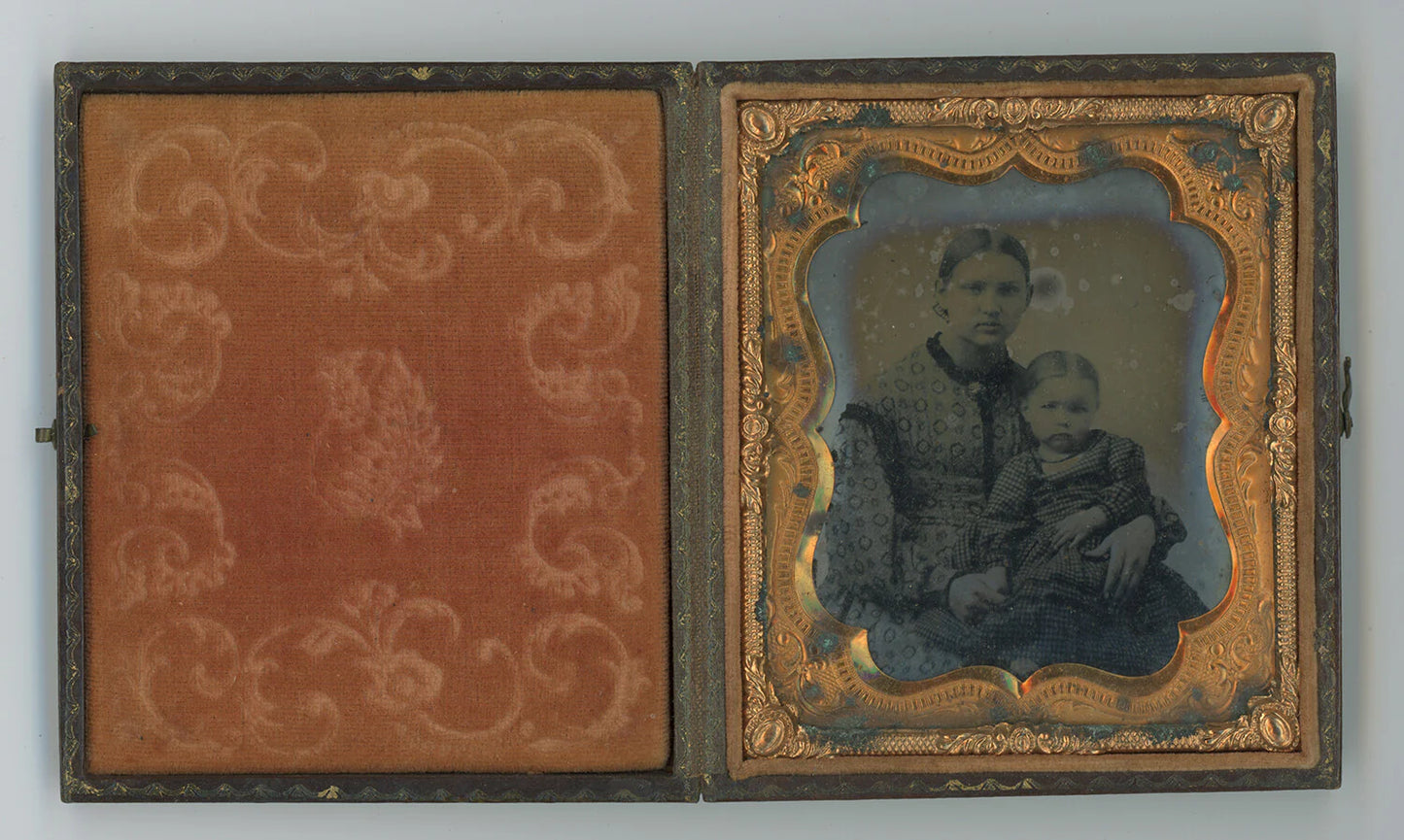 YOUNG MOTHER + CHILD AMBROTYPE