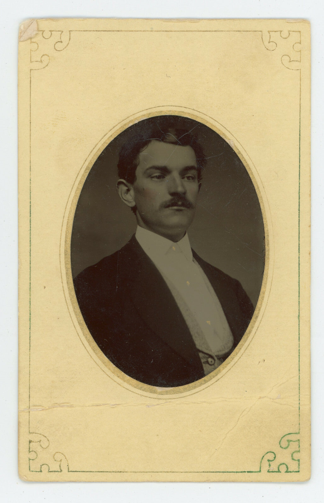 MAN W/ MUSTACHE & GREAT SUIT FROM YORK, PA, 1/6 PLATE TINTYPE