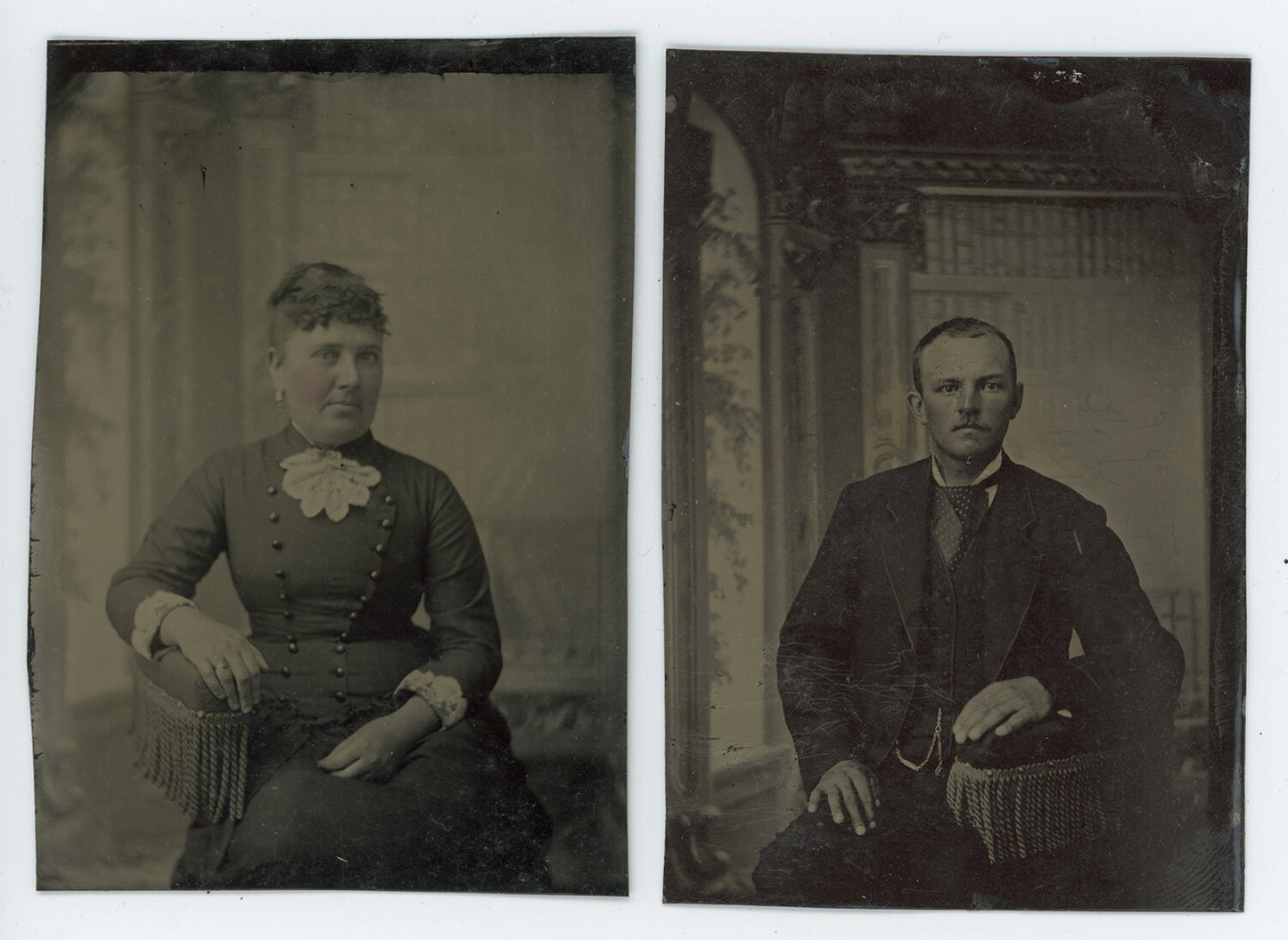 PAINTED BACKGROUND & POSING STOOL SET OF 2, 1/6 PLATE TINTYPES