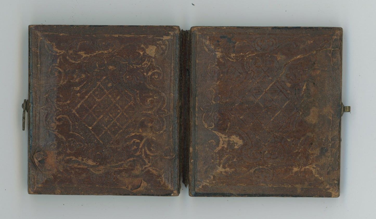 1/16 PLATE TINTYPE IN FULL CASE