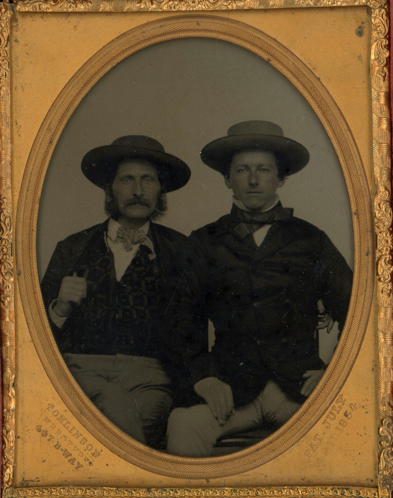 1854 CRISP AMBROTYPE BY TOMLINSON GUTTA PERCHA CASE 1/4 PLATE