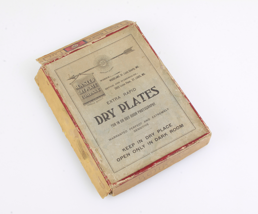Vintage Seed 5x7 Extra Rapid Dry Plate Box, Corners Split ---BOX ONLY