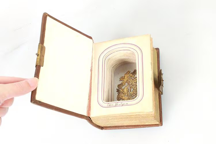 Antique Photo Album 1860s CDV