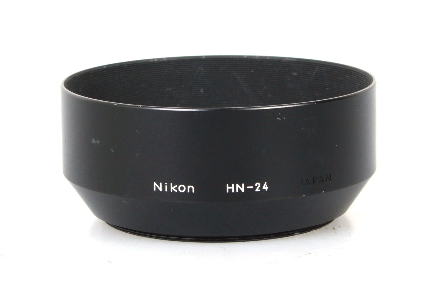 Nikon HN-24 100-300MM F/5.6 Lens Hood