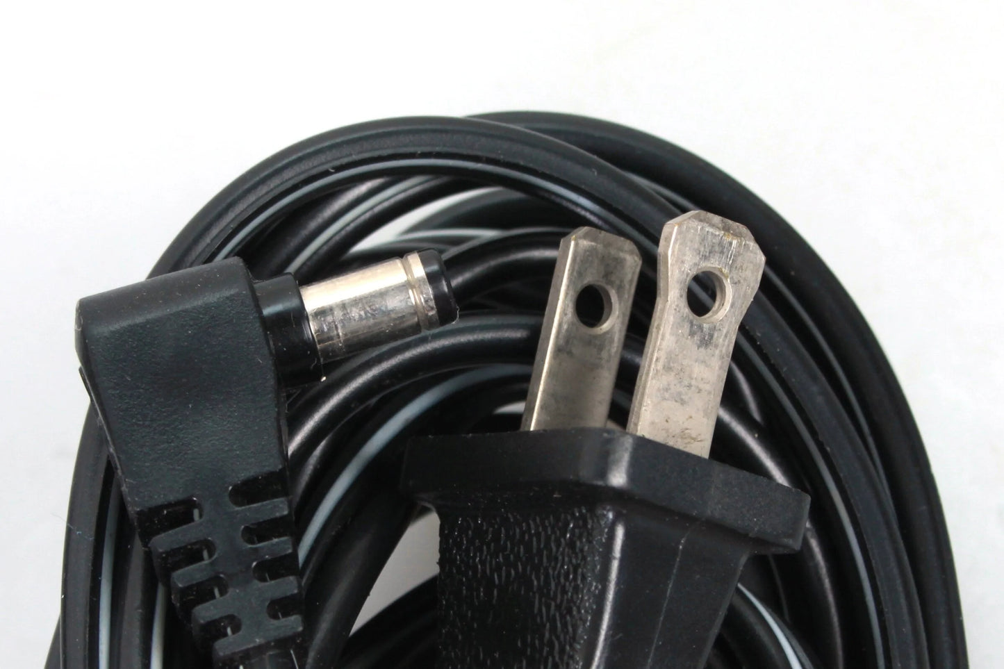 Minolta VAC-500U AC Adapter Battery Charger OEM
