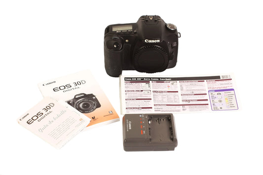 Canon EOS 30D 8.2MP DSLR Camera Body with Battery Grip BG-E2N