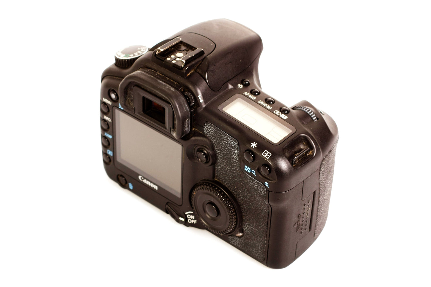 Canon EOS 30D 8.2MP DSLR Camera Body with Battery Grip BG-E2N