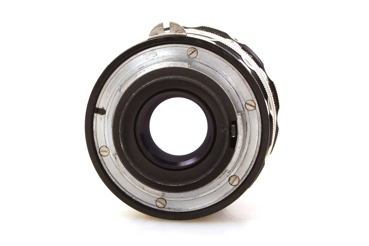 Nikon 105mm f2.5 Nippon Kogaku Auto Nikkor P Telephoto Lens w/ Front & Rear Caps