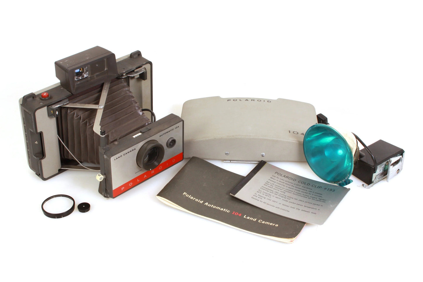 Vintage Polaroid Automatic 104 Land Camera w/ Close Up Lens & Flash