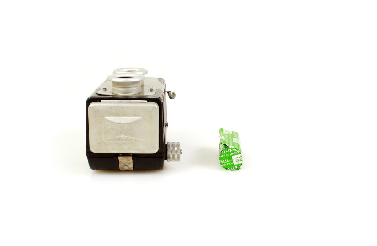 620 Insta Flash Camera w/ Film