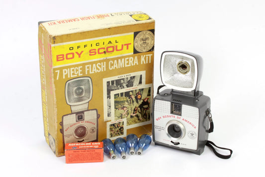 Vintage 1960s BSA Official Boy Scout Flash Camera in Box w/ Film & Bulbs