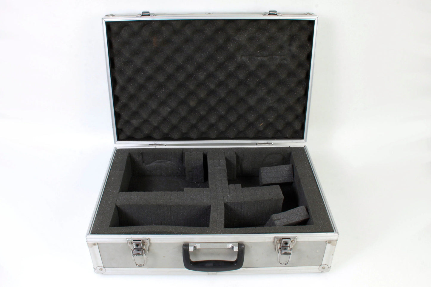 Equipment Case Aluminum w/ Lock & Keys