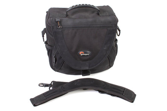 Camera Bag Lowepro Black w/ Shoulder Strap