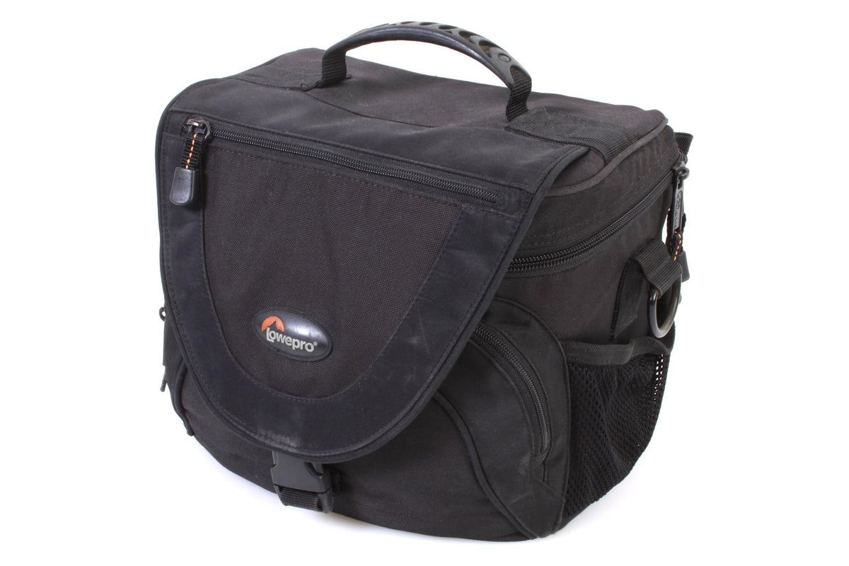 Camera Bag Lowepro Black w/ Shoulder Strap