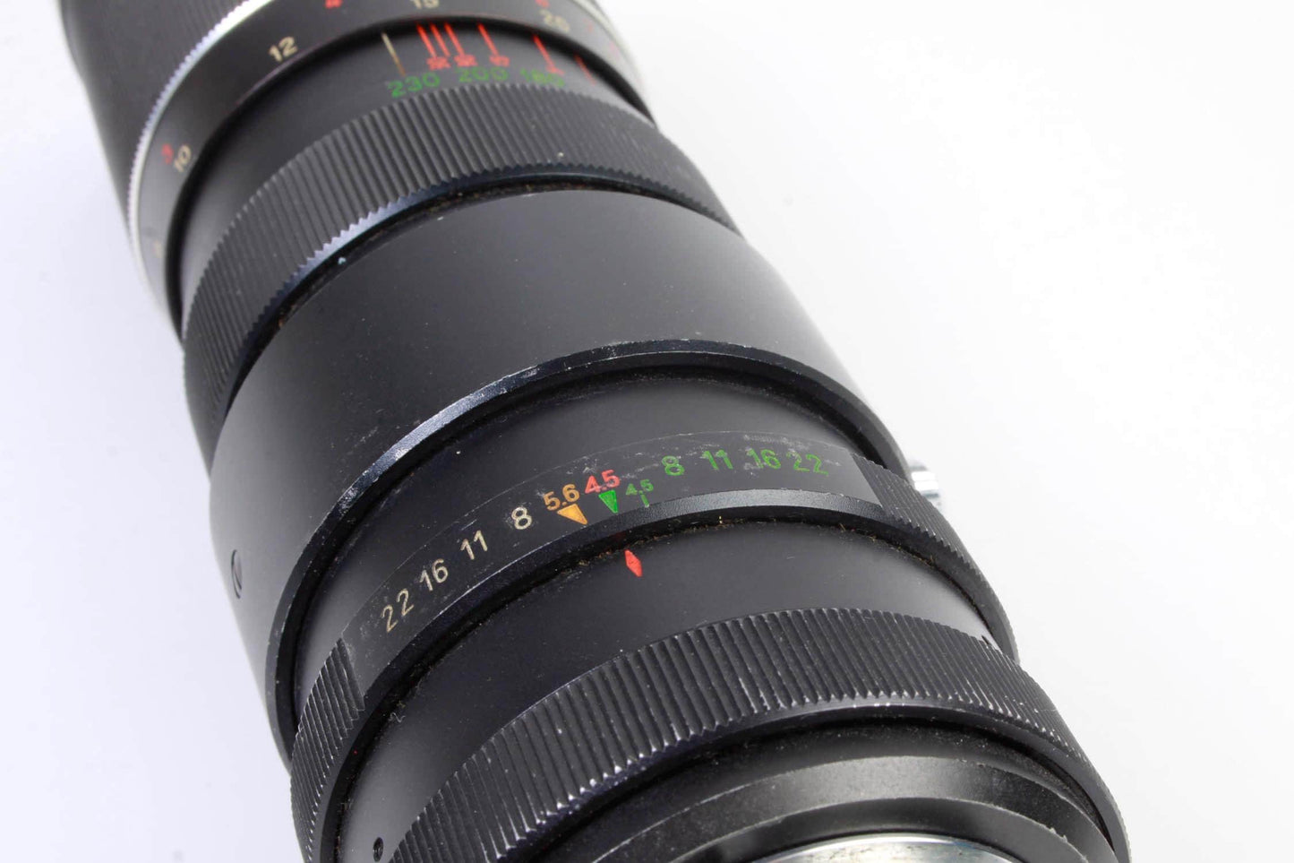 Vivitar TELE-ZOOM 90-230mm F/4.5 Canon A1 Mount