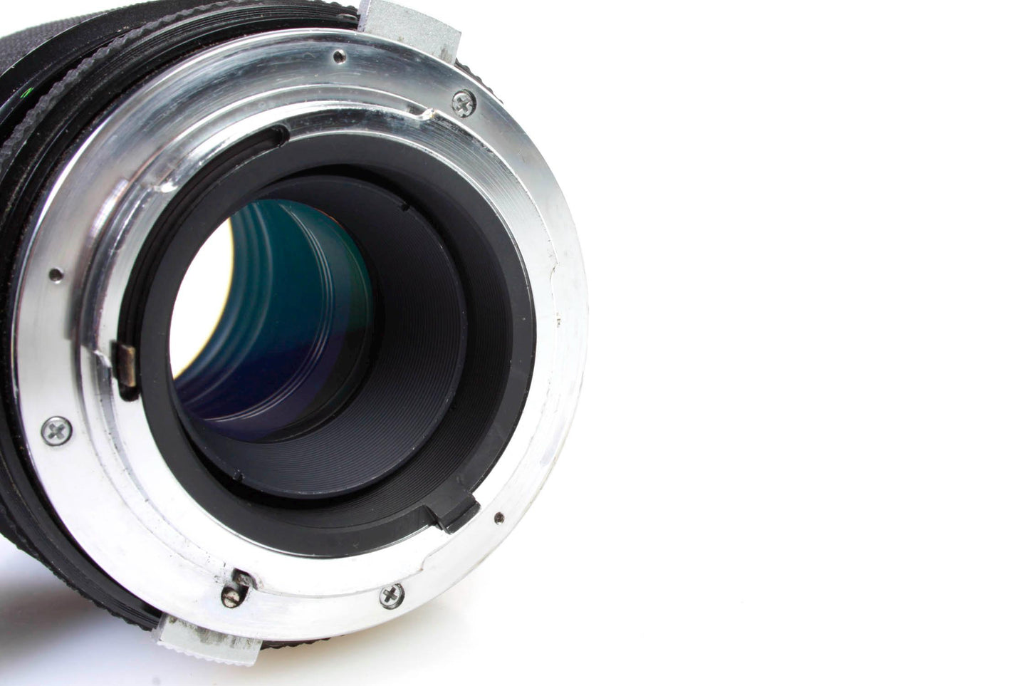 Quantaray 135mm f/2.8 lens for Olympus OM mount