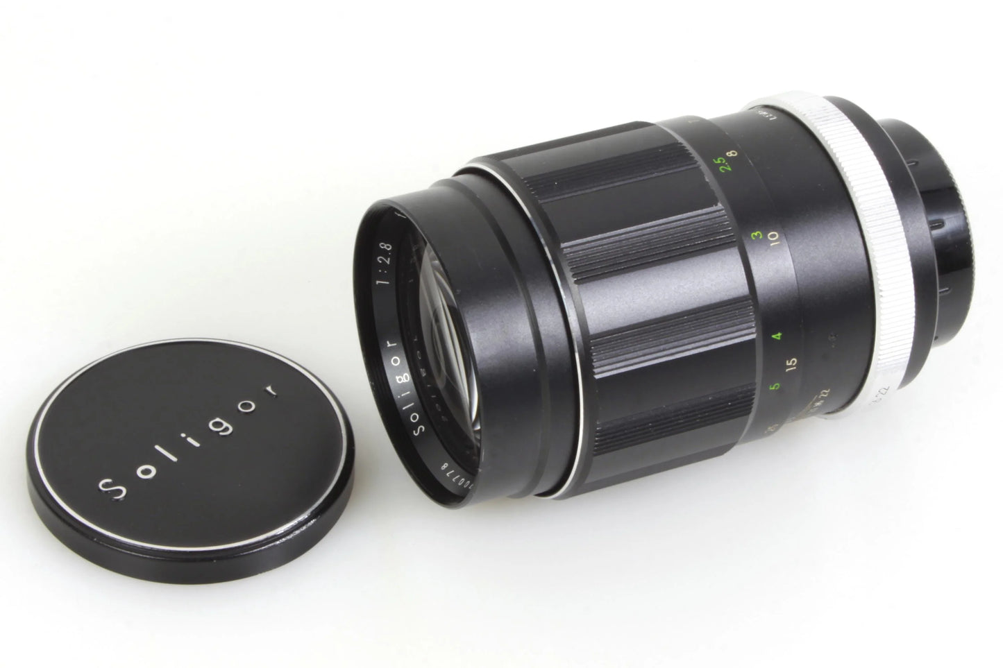 M42 Screw Mount Portrait Lens 2.8 w/ Caps