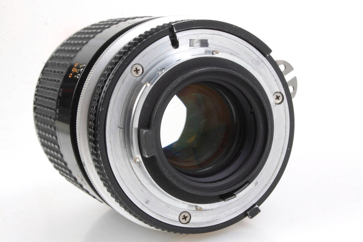 Nikon Nikkor 105mm f/2.8 Lens with M2 Extender and Manual