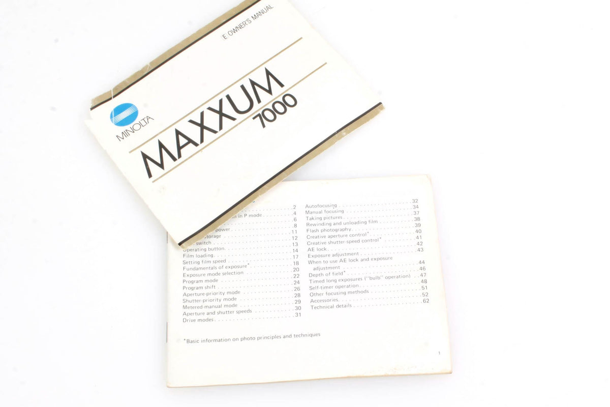 Minolta Maxxum 7000 Camera Manual and Lens Booklets
