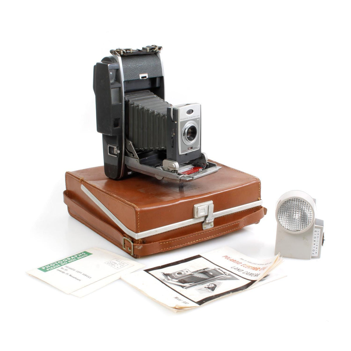 vintage Polaroid 900 Electric-Eye Land Camera Complete Outfit with Case Flash and Manuals