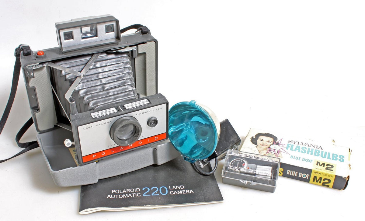 Polaroid Camera Outfit 220 with Accessories and Manual//Instant Film Camera