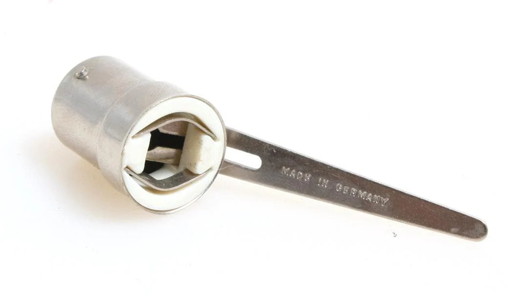 Vintage #5 Press Bayonet Flashbulb Adapter to M2 M3 M5 Bulbs. ADAPTER ONLY