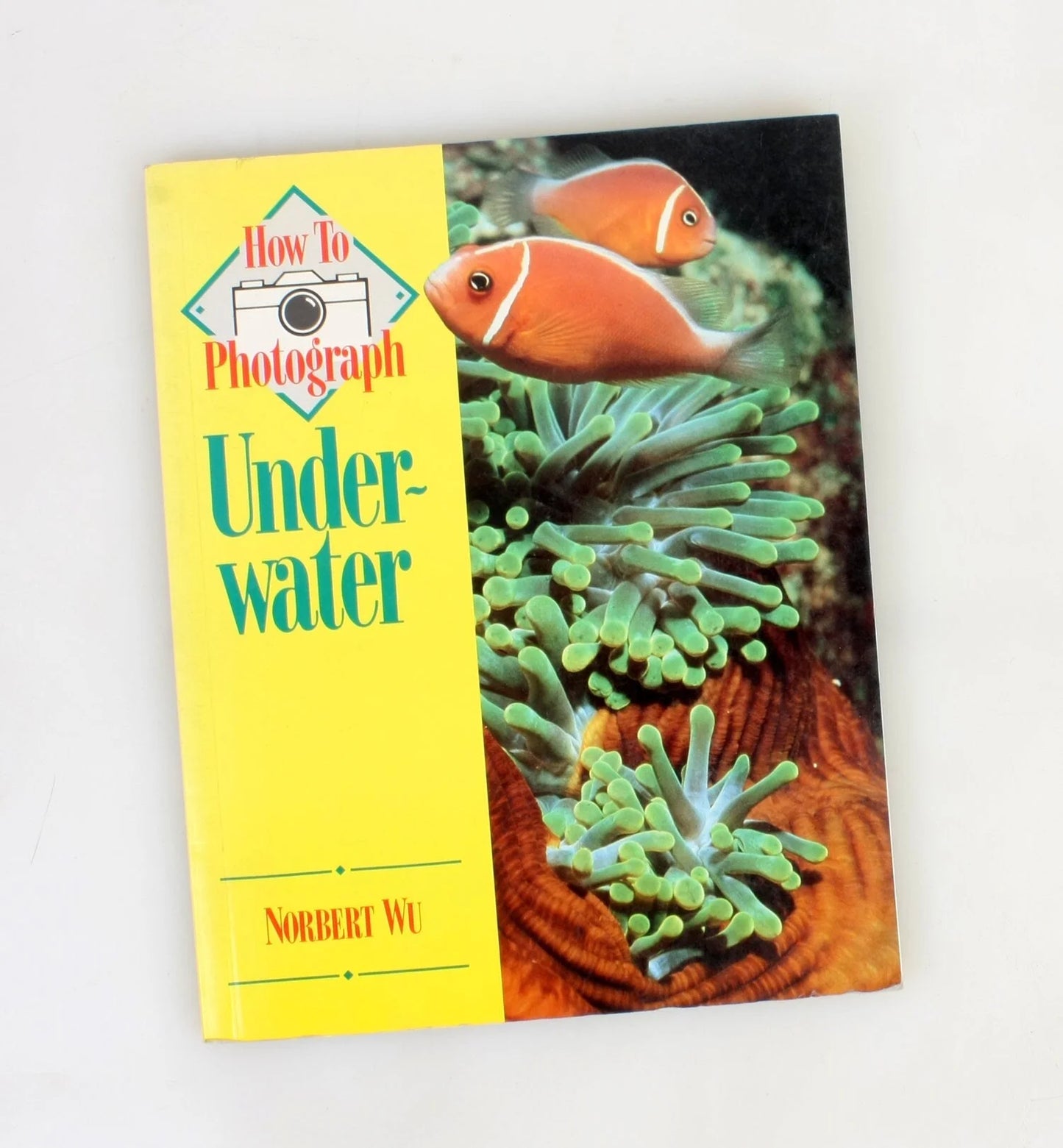 How to Photograph Underwater Book 1994//Self Help Photography//Non-fiction