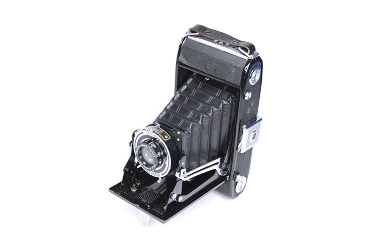 Art Deco Zeiss Folding Camera Display/Prop Only