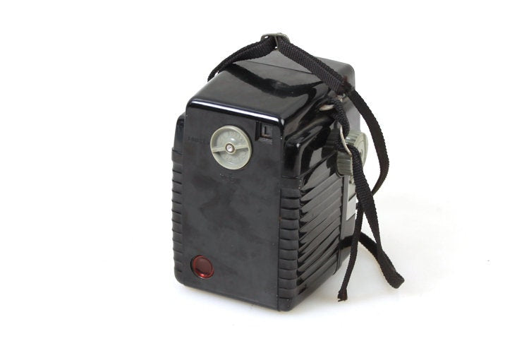 Art Deco Camera w Flash