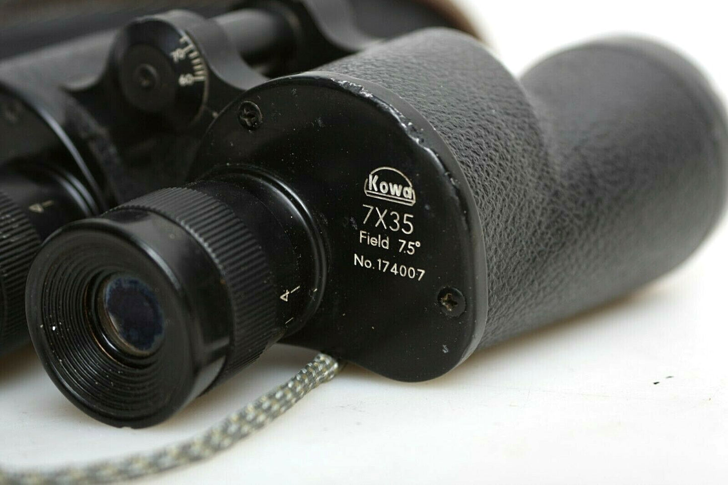 Prominar Kowa 7X35 Binoculars with Case #174007