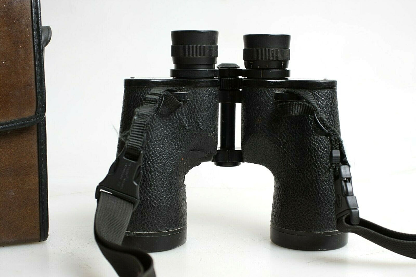 Kowa Prominar 7X50 Binoculars with Case
