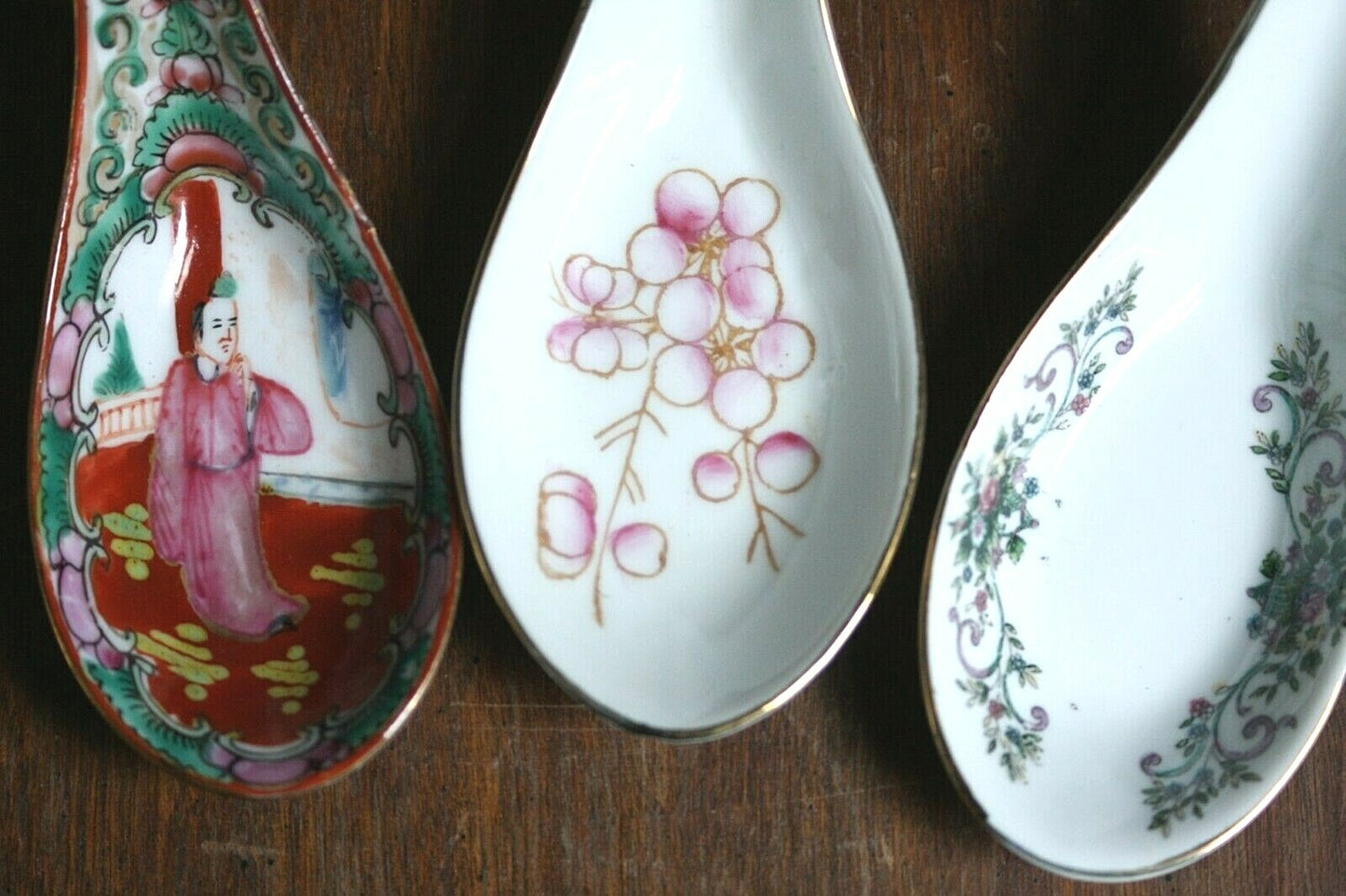 Set of 3 Porcelain Soup Spoons