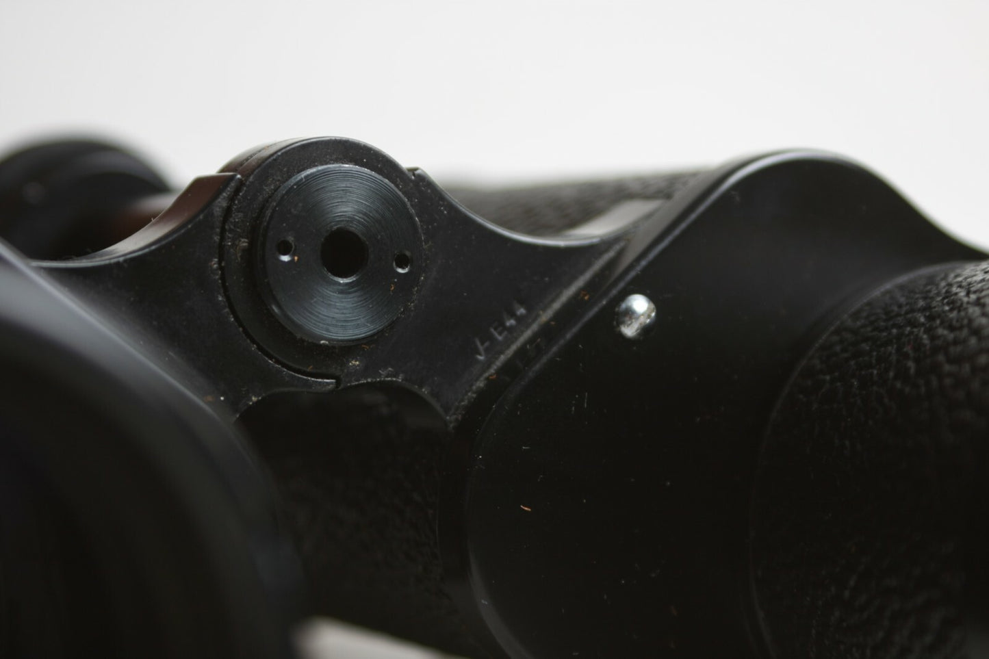 Nippon Kogaku Tokyo J-B7 7X50 Binoculars with Leather Case