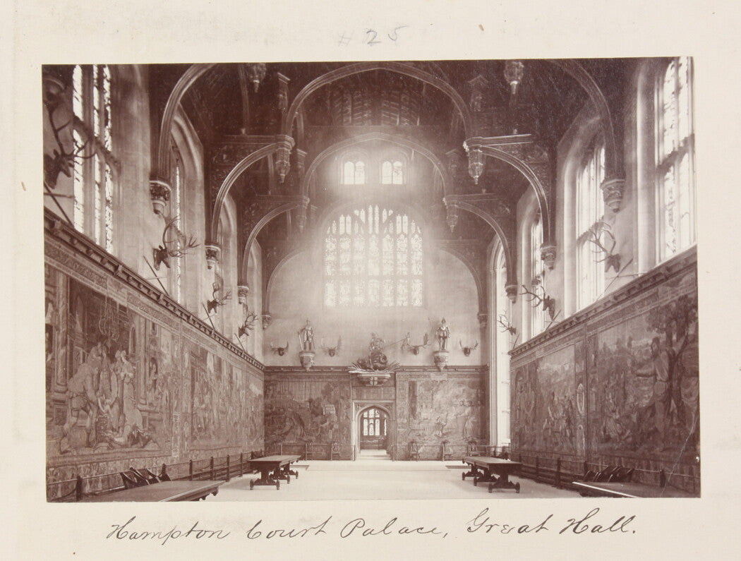 HAMPTON COURT PALACE, GREAT HALL. LONDON, ENGLAND. 8x10 reprint