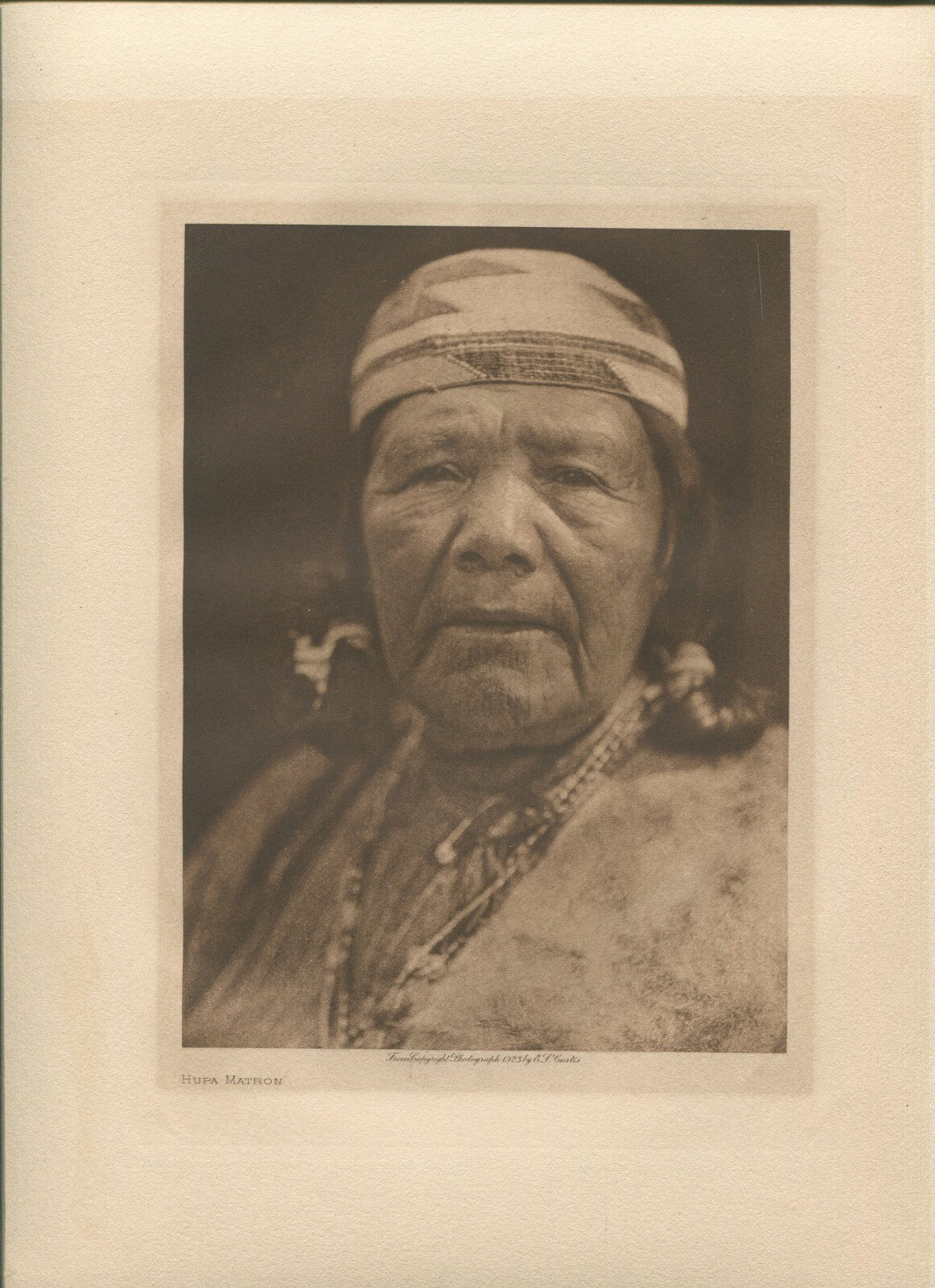 HUPA MATRON. PHOTOGRAVURE BY EDWARD CURTIS, 1923. 11X14 ARCHIVAL MAT. VINTAGE