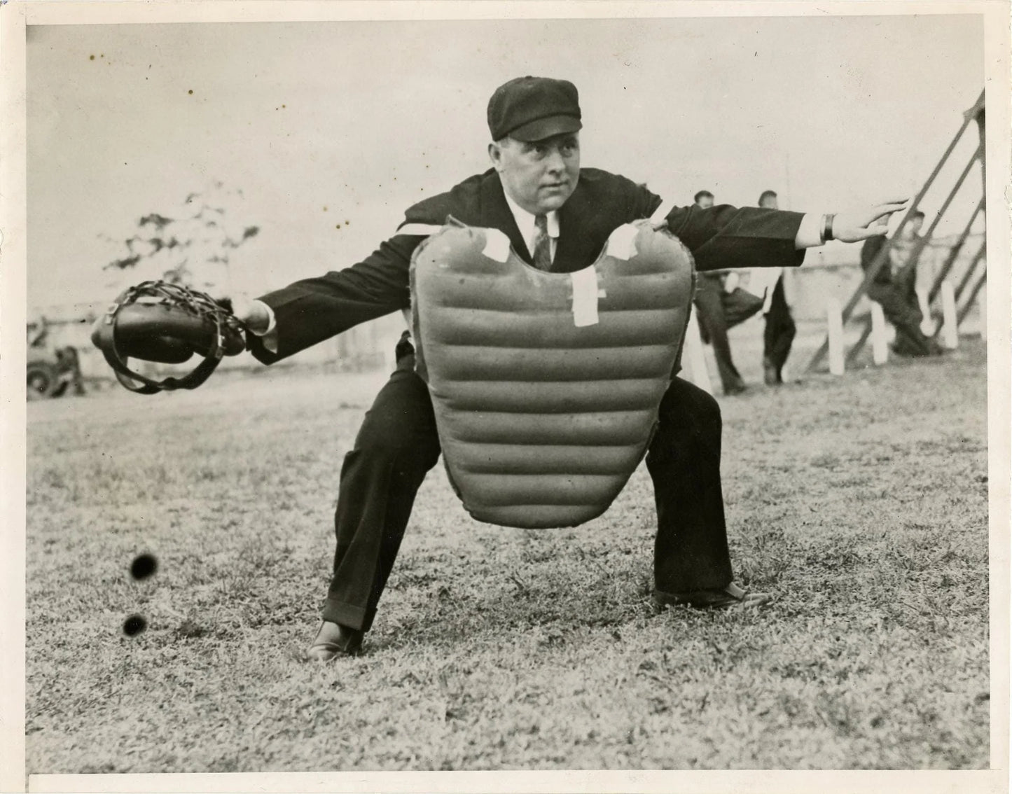 70+ Photos Vintage Baseball Memorabilia Umpires World Series