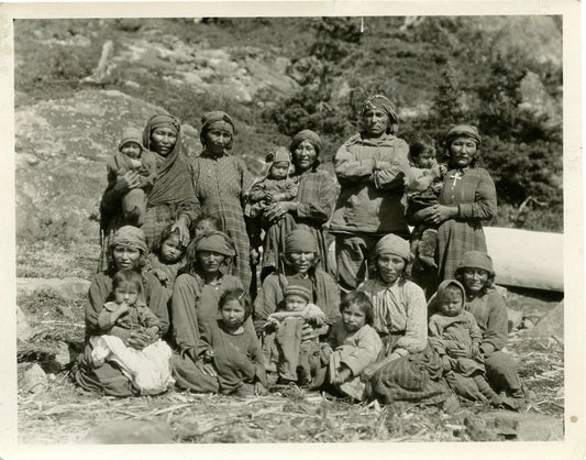 Vintage 1929 Photo Naskapi Innu Indigenous Tribe Subarctic Expedition