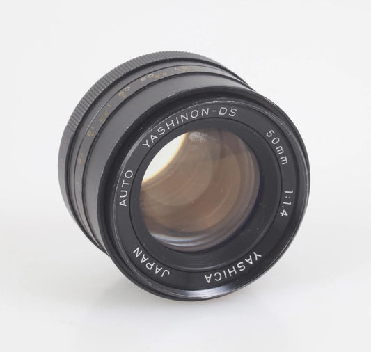 Yashica 50mm f/1.4 Auto Yashinon-DS M42 Screw Mount Lens
