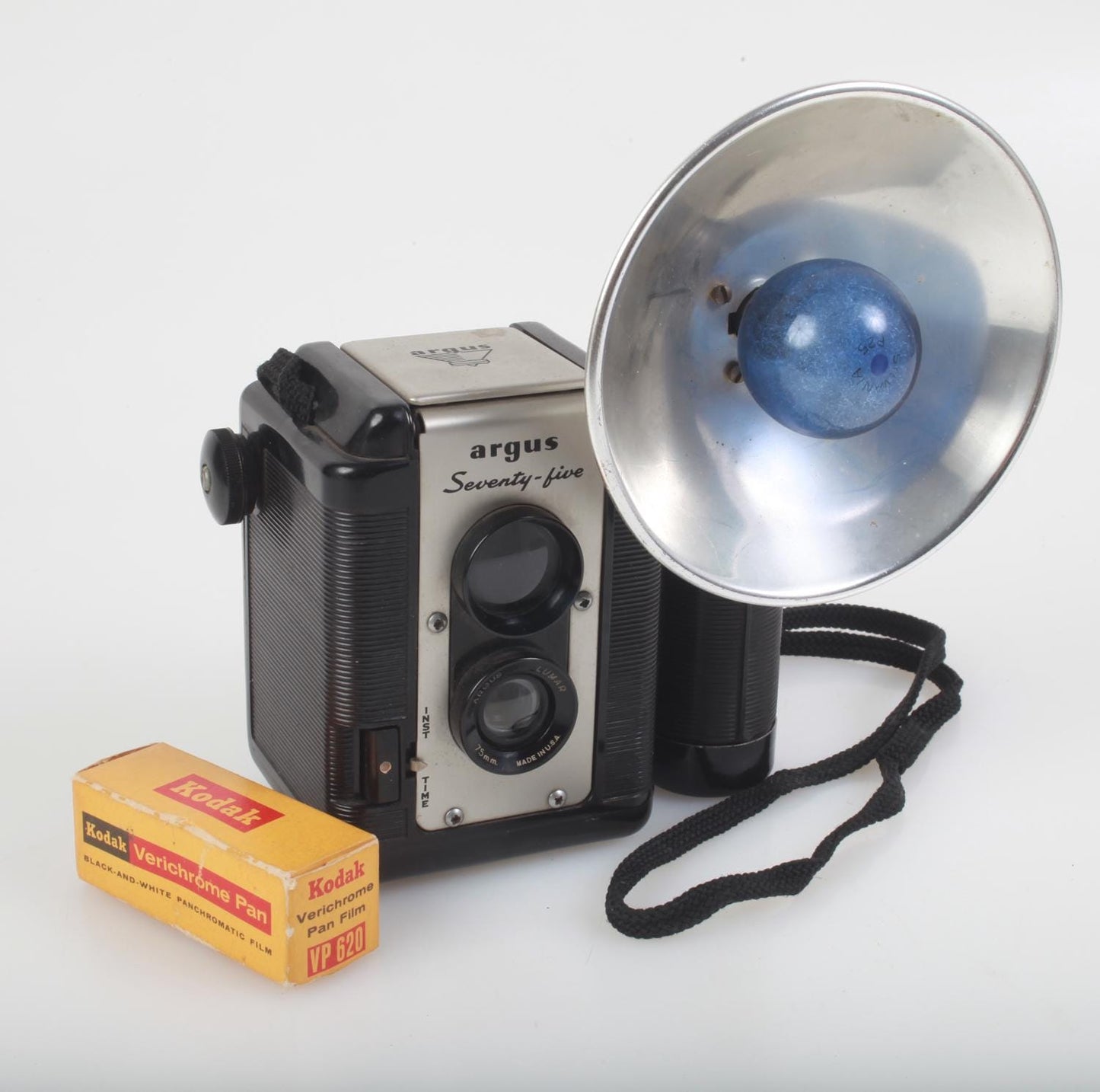 Vintage Argus Seventy-Five Twin Lens Camera Working w/Film