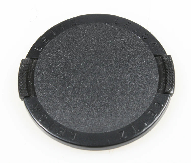 LEICA LENS CAP E55 14289. PLASTIC LENS CAP