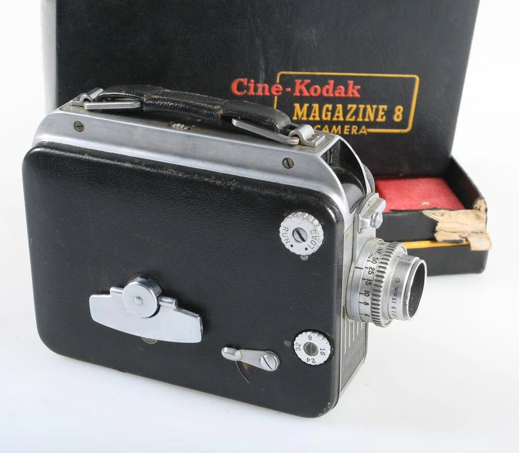 8mm Cine Kodak Magazine 8 Movie Camera 1946-55 in Original Box