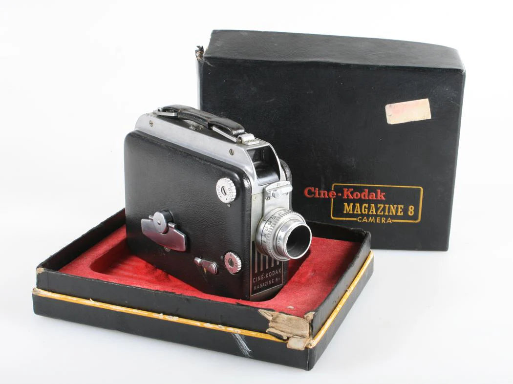 8mm Cine Kodak Magazine 8 Movie Camera 1946-55 in Original Box