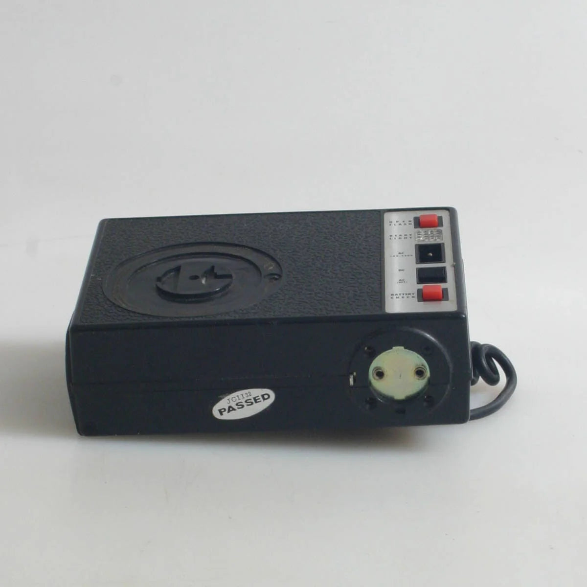 Popular 606 Electronic Flash Unit//Vintage//Camera Flash//Prop